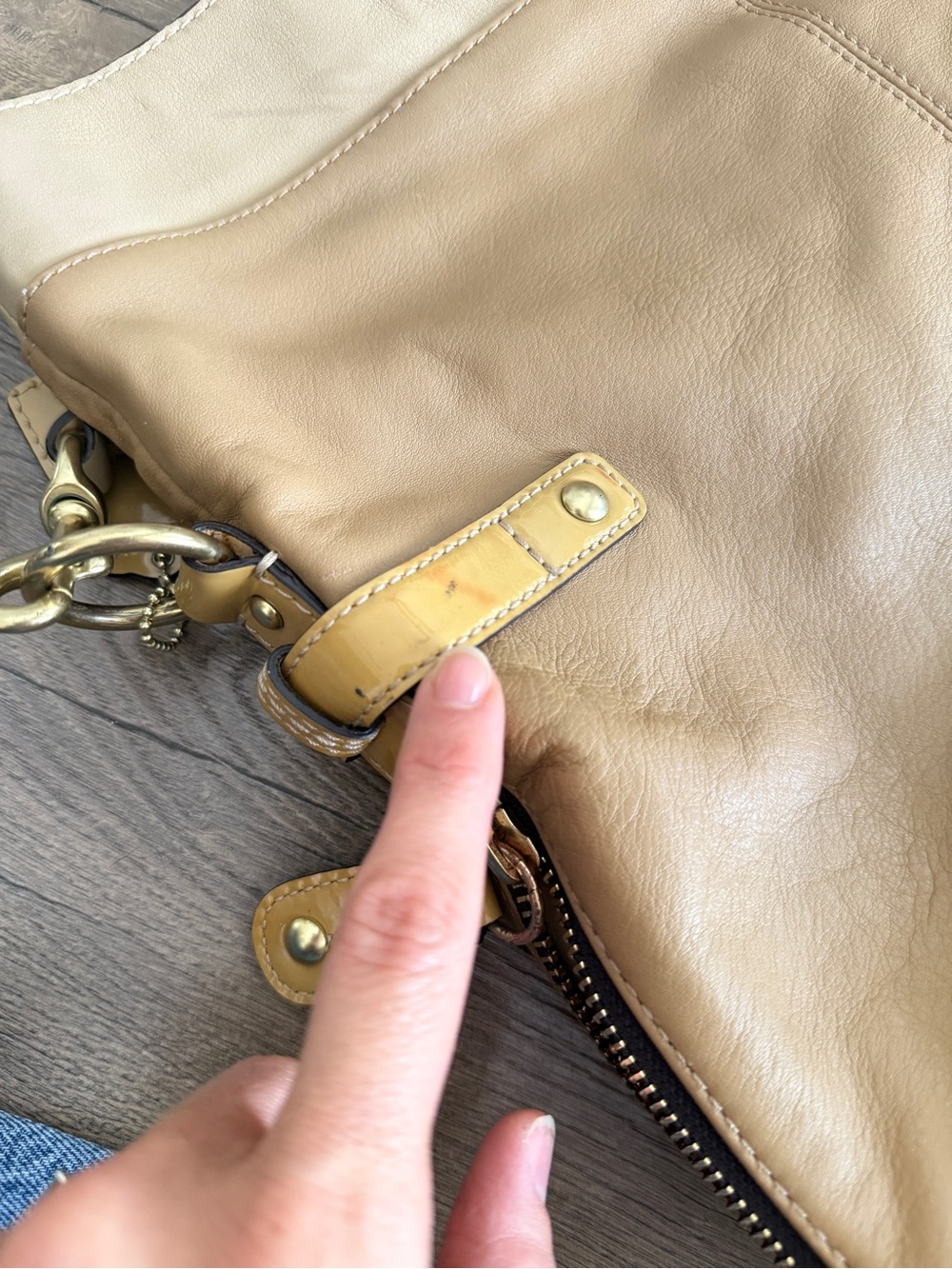 Coach Bonnie Foldover Tan Leather Shoulder Bag - Picture 13 of 16